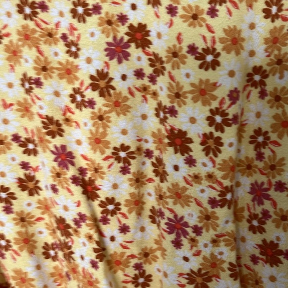 🌼CUTE DRESS YELLOW FLORAL PATTERN SIZE XSP GREAT CONDITION BUTTON DOWN FRONT - Picture 5 of 5